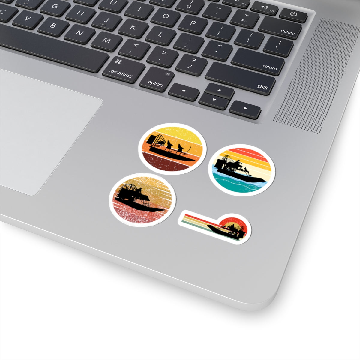 Retro Airboat Sticker Pack – 4 PCS Vintage Sunset Circle Decals for Flat Bottom Boat Fans Swamp Lovers