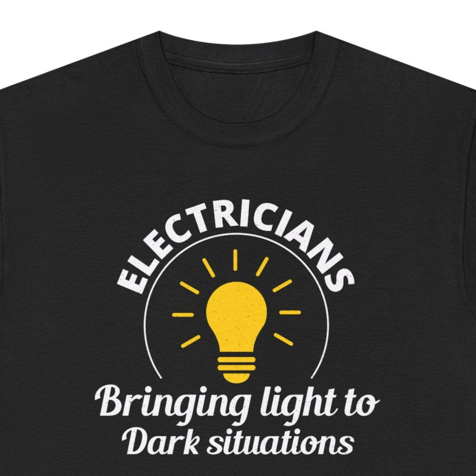 Electrician T-Shirt with light bulb and fun quote

